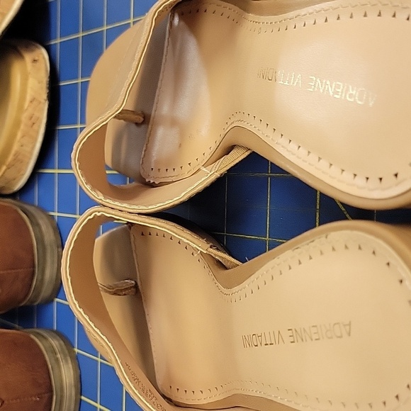 Adrienne Vittadini Tan Slide Fine Leather Upper Sandals 7M AV Asteroid - Picture 7 of 13